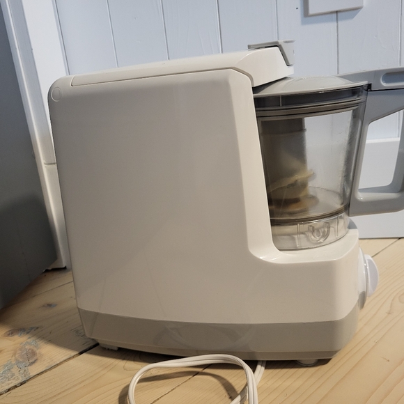 Baby Cuisinart food processor - Picture 3 of 10
